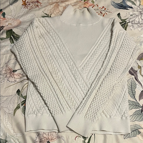 Club Monaco Sweaters - Club Monaco White Textured Turtleneck Sweater